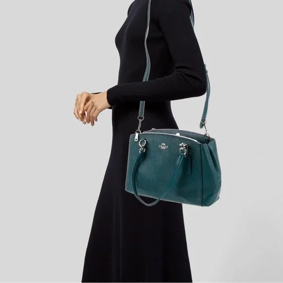 Coach Stanton Carry-all — never used! 💙 - Picture 6 of 9